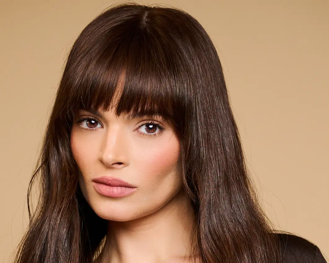 Sinaya Wigs - Brunette Portrait